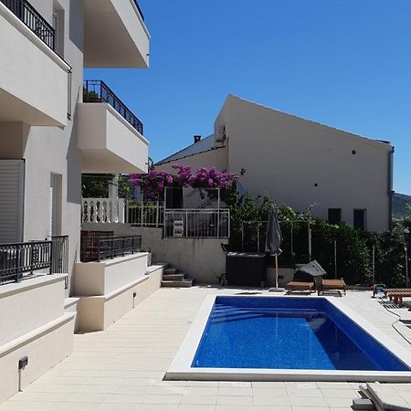 Apartment Lizzi. Trogir Kültér fotó