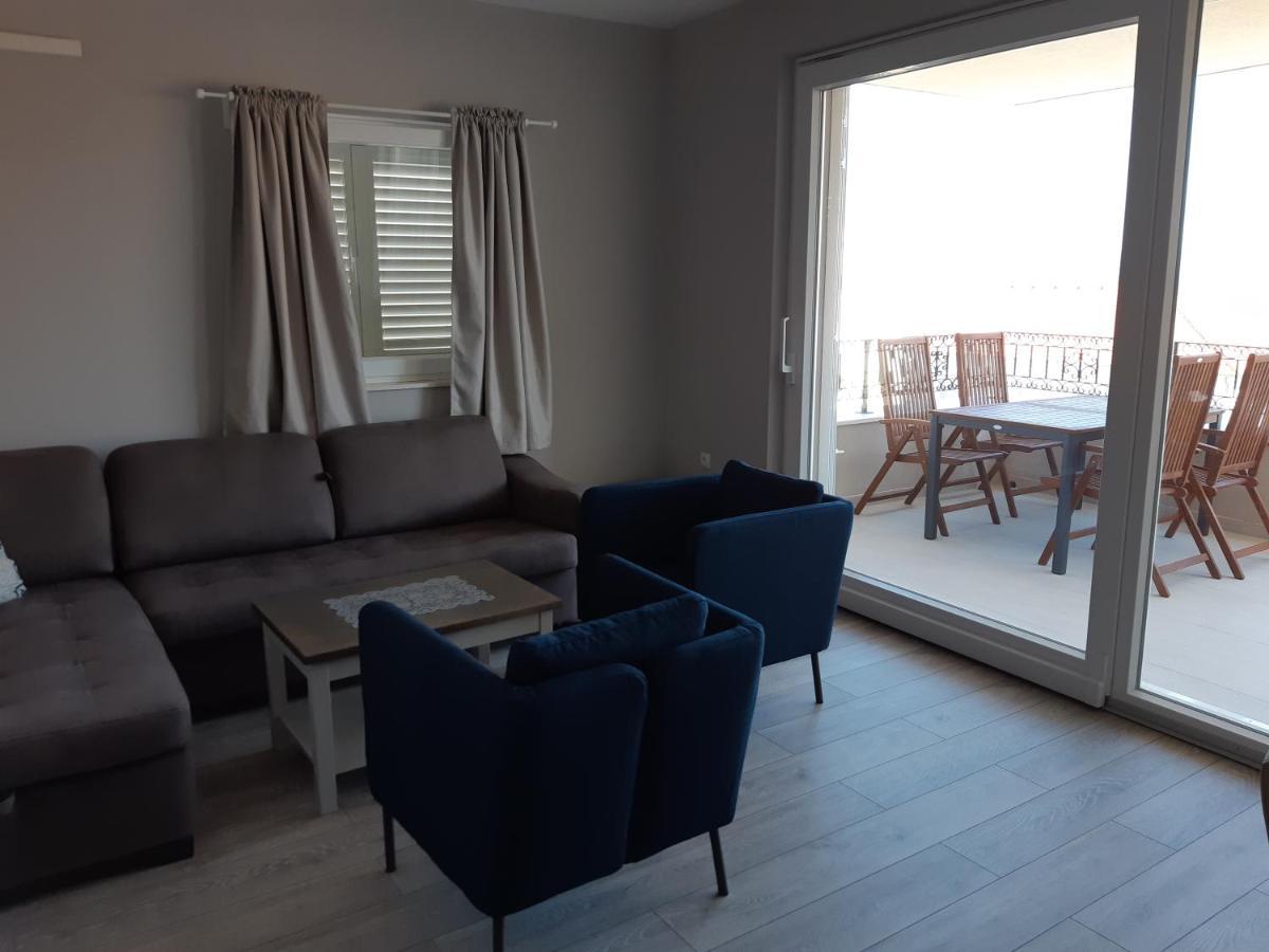 Apartment Lizzi. Trogir Kültér fotó