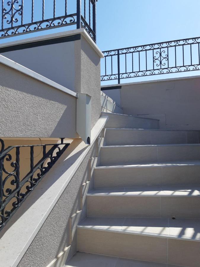 Apartment Lizzi. Trogir Kültér fotó