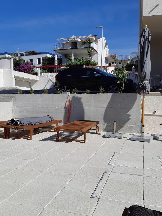 Apartment Lizzi. Trogir Kültér fotó
