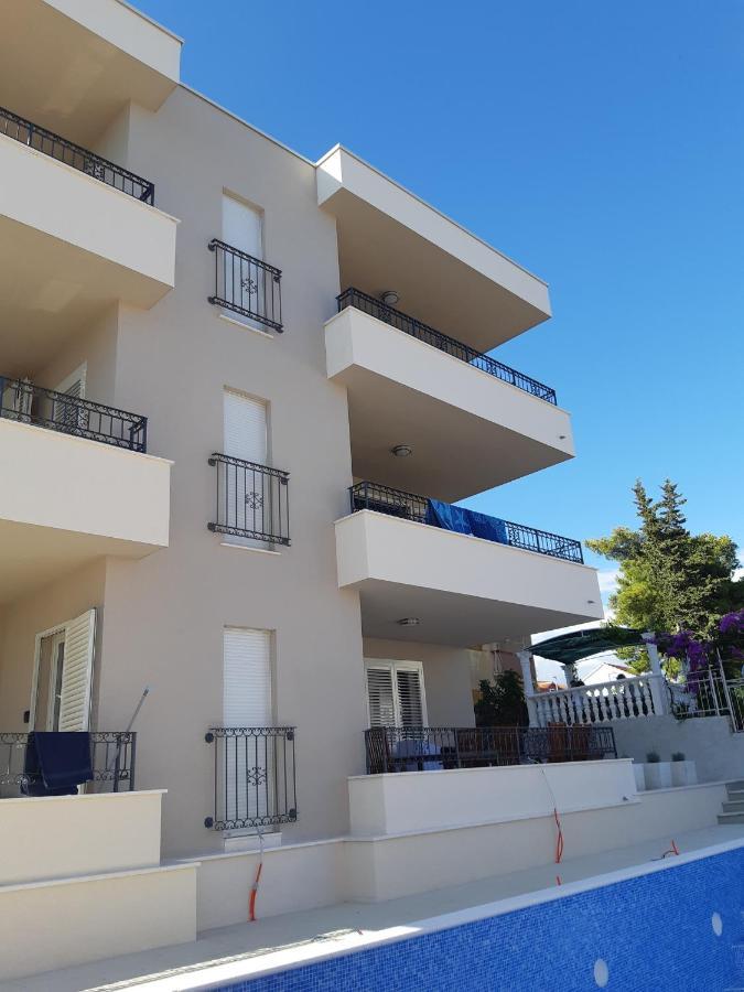 Apartment Lizzi. Trogir Kültér fotó